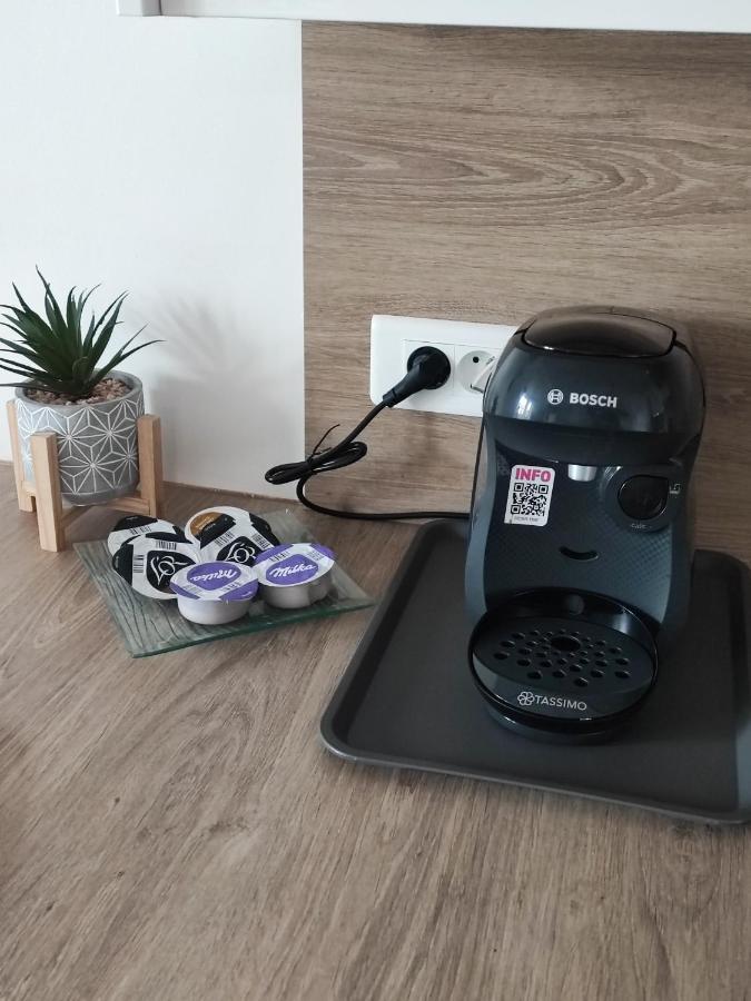 Chic Et Moderne+Wifi+Netflix Apartment Argenteuil Exterior photo