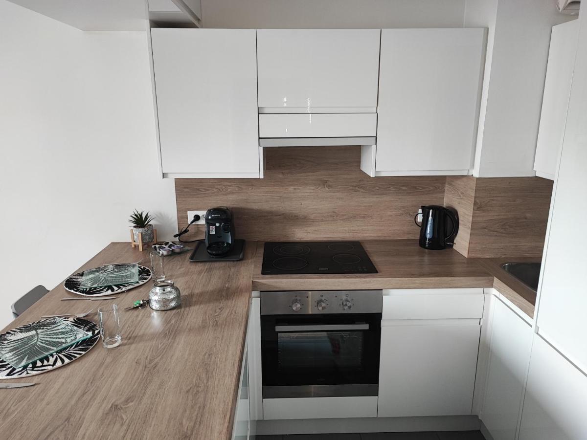 Chic Et Moderne+Wifi+Netflix Apartment Argenteuil Exterior photo